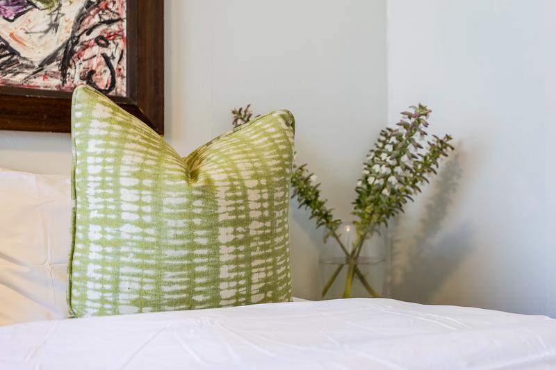 To Let 3 Bedroom Property for Rent in Green Point Western Cape